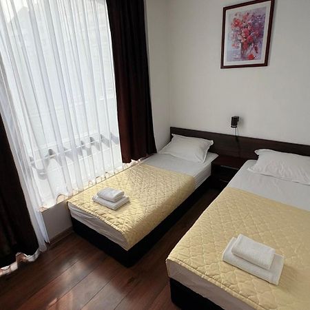 Aspen Golf Resort K004 Ski & Spa Relax Apartment Razlog Luaran gambar
